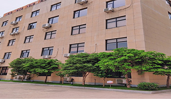 勞動(dòng)最光榮|科瑞特開展綠化環(huán)境整治活動(dòng)！